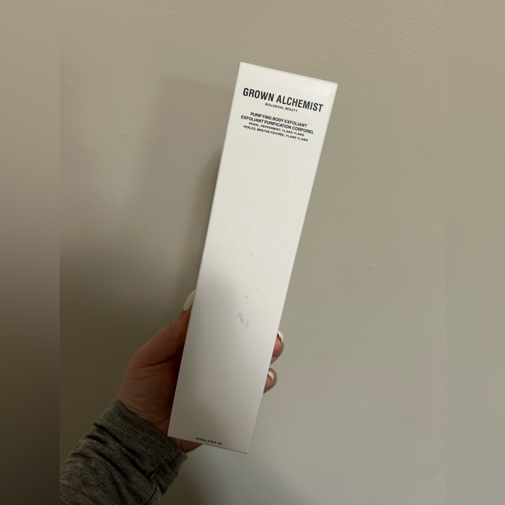 BNIB Grown Alchemist body exfoliant